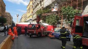 Napoli, aspirante attrice si toglie la vita al teatro Bellini