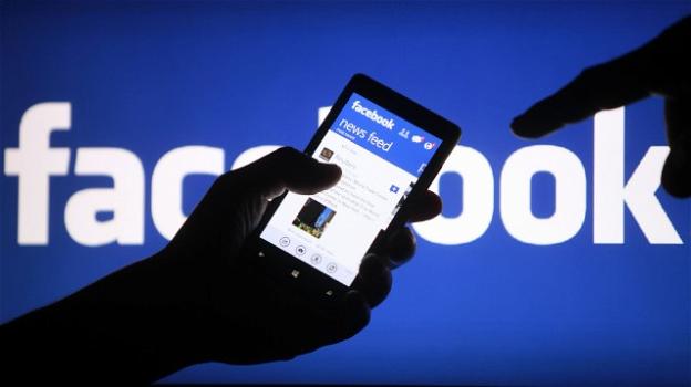 Novità Facebook: in bilico tra polemiche e test vari
