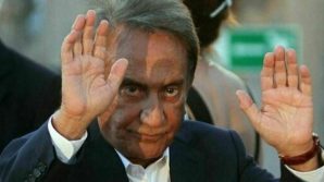 Emilio Fede in hotel a Napoli, blitz della polizia alle quattro del mattino