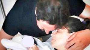 Enrico Brignano e Flora Canto, è nato il secondo figlio: il nome e scelta del parto