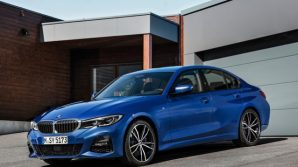 NUOVA BMW Serie 3, restyling in arrivo: modifica della calandra.