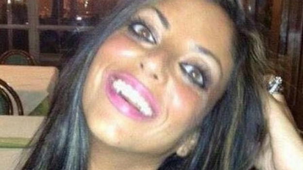 Possibile svolta sul caso Tiziana Cantone: non fu suicidio ma venne strangolata