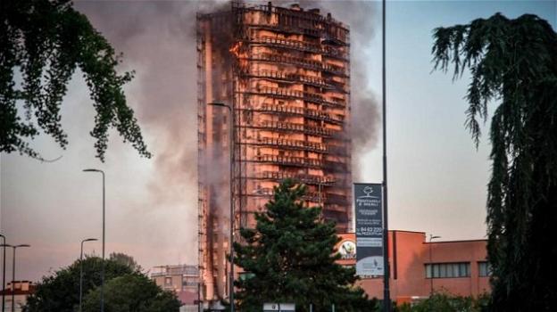 Incendio Milano: quanto costa un appartamento nel grattacielo di Mahmood