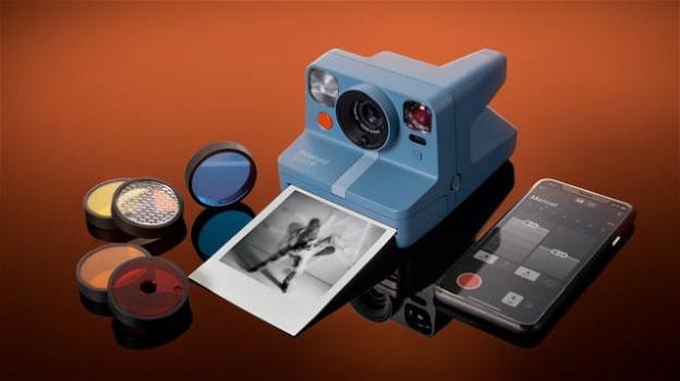 Polaroid Now+: ufficiale la fotocamera a sviluppo istantaneo con filtri colore e Bluetooth