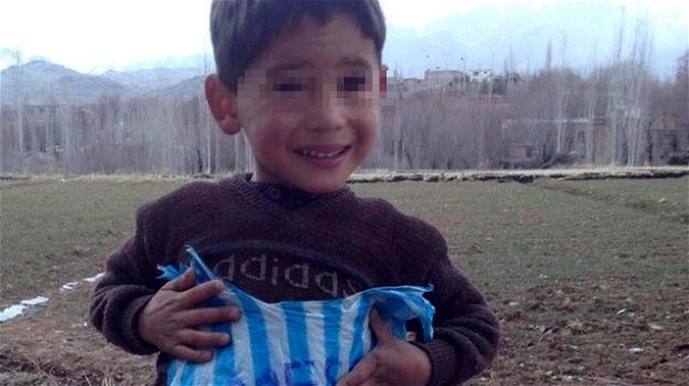 Afghanistan, il piccolo Murtaza invoca l’aiuto di Messi: "Salvami dai talebani"