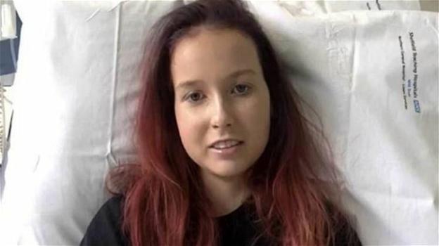 Laura muore a 14 anni di tumore al cervello: aiutava altri pazienti su YouTube