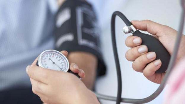 Ipertensione: valori di riferimento, sintomi, cause, diagnosi, terapia