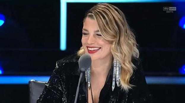 Emma Marrone a X Factor: "Libera di giudicare e commentare". Cosa non rifarebbe
