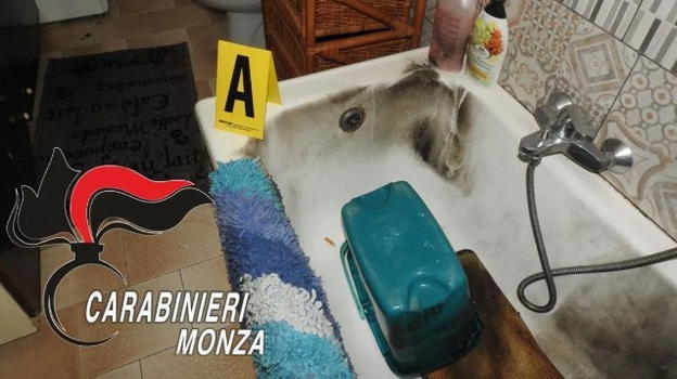 Limbiate, dà fuoco alla moglie al termine di una lite: arrestato