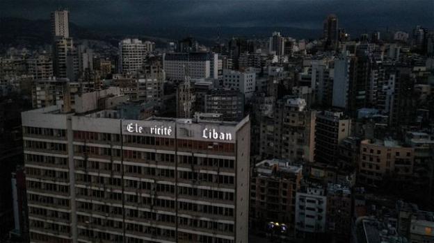 Libano, black out elettrico totale: nelle centrali è finito il carburante