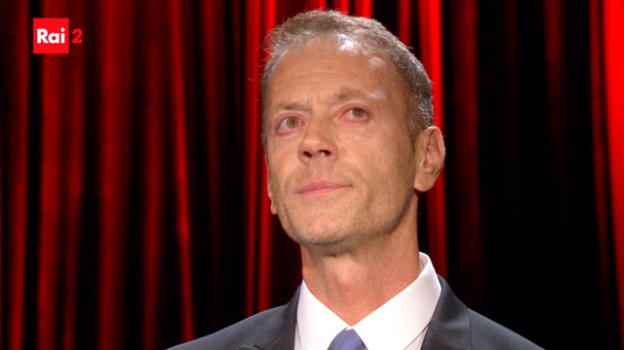 "Ti sento", il doloroso ricordo di Rocco Siffredi: "Non ho mai superato la sua morte"