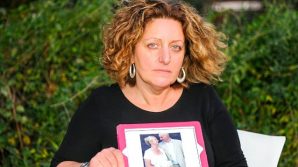 Infermiera inglese scopre che il marito è già sposato e decide di smascherarlo
