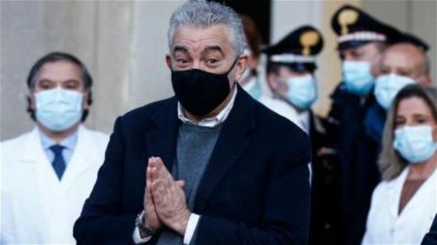 Roma, inchiesta mascherine Covid: indagato per peculato e abuso d’ufficio Domenico Arcuri