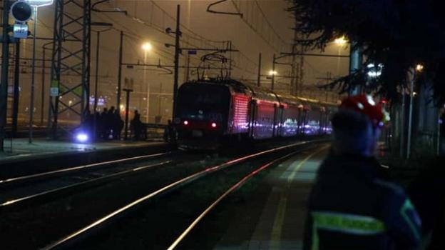 Bari, ragazzina muore travolta da un treno vicino ad una stazione