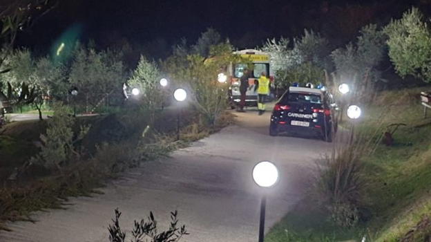 Frosinone, trova ladri in casa: prende un fucile, spara e ne uccide uno