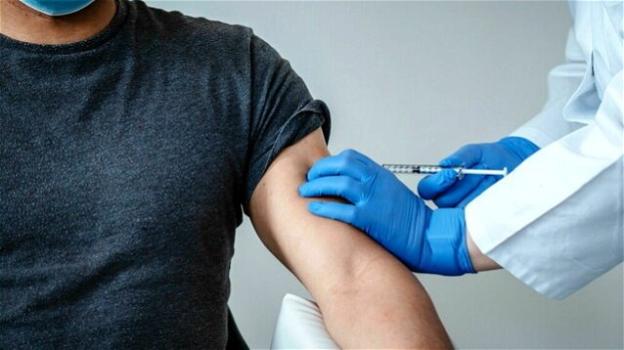 Crisanti a Piazzapulita: "Il vaccino Johnson & Johnson dopo due mesi non protegge più"