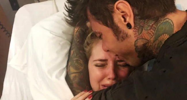 Chiara Ferragni, la figlia Vittoria ancora in ospedale: "Pregate per lei"