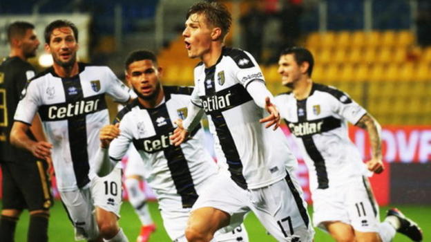 Serie B, Parma-Vicenza 1-0: un gran gol di Benedyczak decide il match