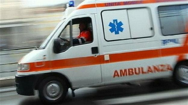 Firenze: cade dal terrazzo mentre è solo in casa, bimbo di 3 anni in gravi condizioni