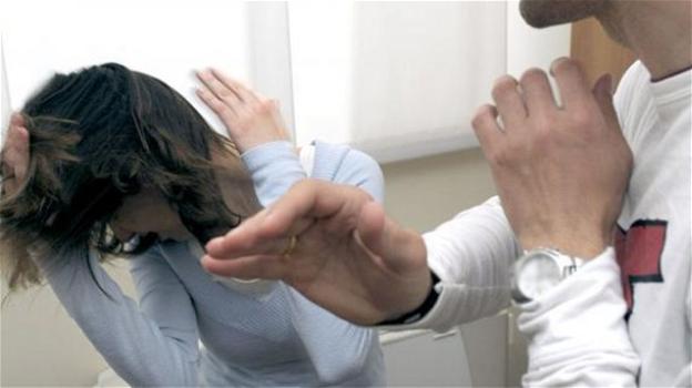 I dati della ricerca demoscopica di AstraRicerche: ”Schiaffeggiare la moglie non è violenza”