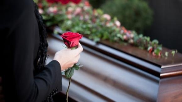 India: 21enne dichiarato morto si risveglia il giorno del suo funerale