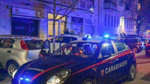 Milano, anziano ucciso in casa sua a coltellate e con una motosega