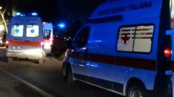 Bari, incidente stradale sulla Statale 16: perdono la vita due giovani