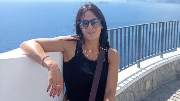 Incidente in galleria a Pozzano: la vittima è l’insegnante 41enne Simona Lamberti