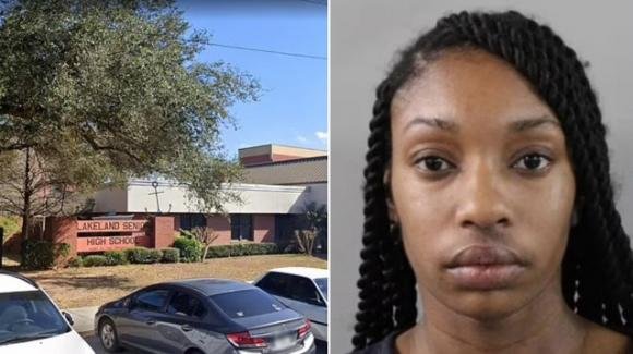 Florida, professoressa ha una relazione sessuale con uno studente: il video diventa virale e lei arrestata