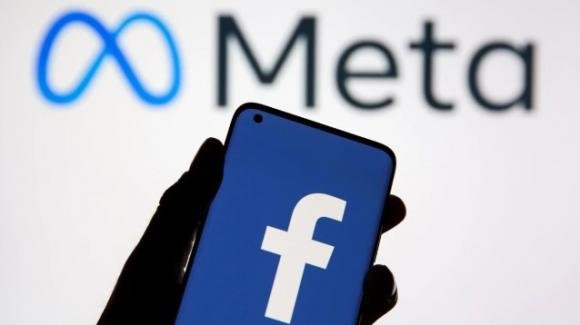Meta: società spionaggio bannate, accordo branding, iniziativa anti scraping, migliorie per Portal e occhiali smart