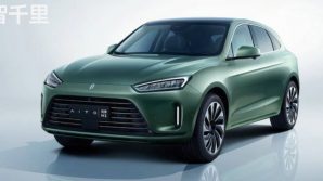 Aito M5: ufficiale il suv ibrido plug-in di Huawei