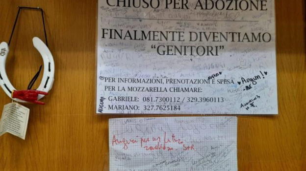 Napoli, Giovanni e Pina, genitori adottivi dopo 5 anni: sono tornati dalla Colombia con due bimbi