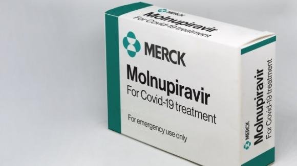 Covid-19, in Italia comincia la distribuzione della pillola prodotta dalla Merck