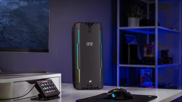 Corsair ONE i300: ufficiale al CES 2022 il gaming PC compatto