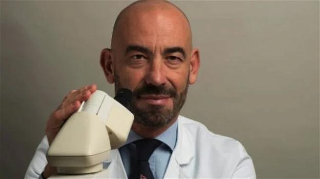 Matteo Bassetti nel mirino dei no vax: il suo nuovo numero bombardato di chiamate su Telegram