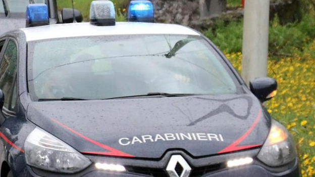 Roma, 48enne ucciso sotto casa a colpi di pistola