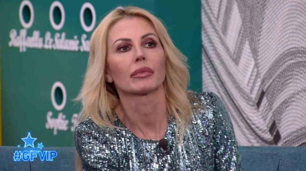 GF Vip, Nathalie Caldonazzo attacca il suo ex: "Mi ha squarciato l’anima, per me è una persona morta"