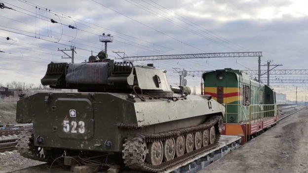 Crisi Russia-Ucraina, truppe di Mosca lasciano il confine e rientrano alle basi