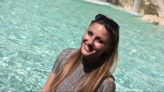 Brindisi, incidente mortale: la giovane infermiera Sara muore in uno schianto dopo 2 turni di notte in clinica
