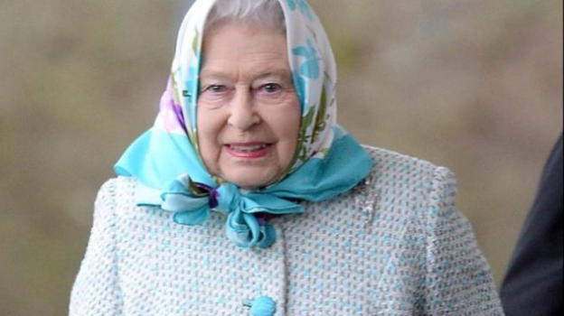 La regina Elisabetta è morta: la notizia viene presto smentita