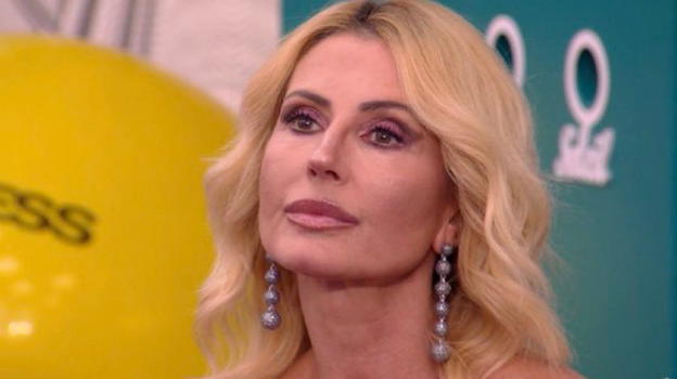 GF Vip, frase gravissima da parte di Nathalie Caldonazzo: "Verrà squalificata, ha detto una cosa schifosa"