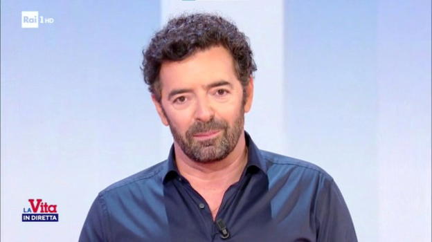 Il giornalista Alberto Matano si sposa: le sue parole sul compagno e i figli