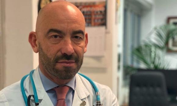 Matteo Bassetti: lo sfogo dopo l’aggressione verbale subita da un gruppo di giovani no vax