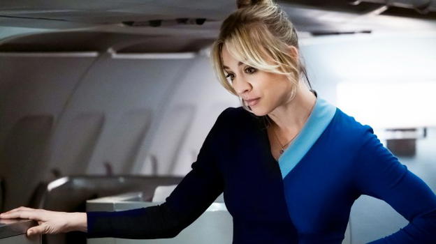 Kaley Cuoco ha annunciato su Instagram la fine delle riprese della seconda stagione dell’Assistente di volo