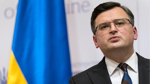 Guerra, i russi attaccano la centrale nucleare di Zaporizhzhia: "Se esplode, sarà 10 volte più grande di Chernobyl"