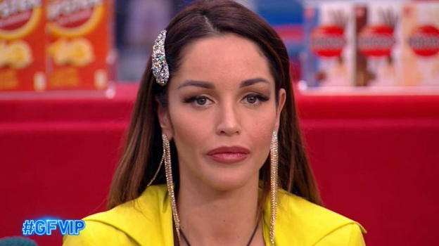 GF Vip, Delia Duran sorprende: "C’è un’altra coppia famosa che pratica l’amore libero"
