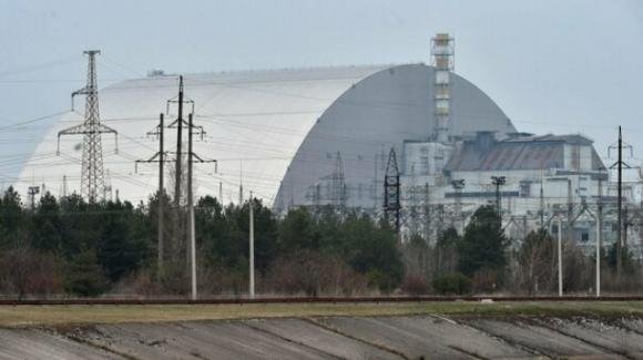 Guerra Russia-Ucraina, media russi: "Ucraina lavora a bomba nucleare a Chernobyl"