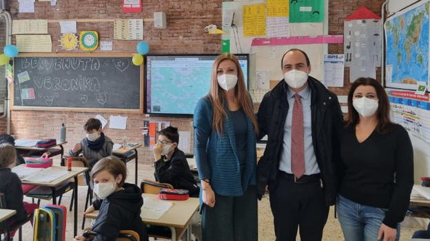 Veronika, dall’Ucraina alla "Manzi" di Montemurlo: interprete una bambina russa