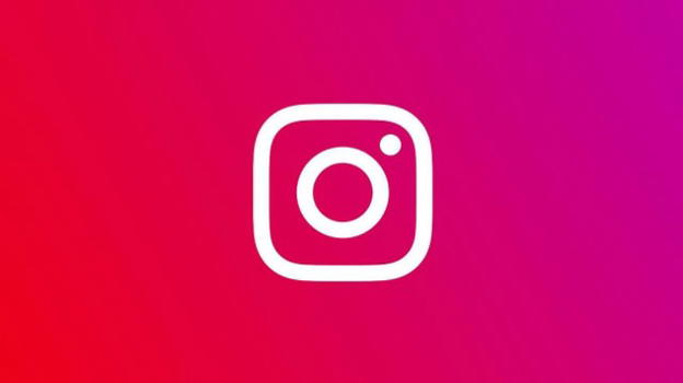 Instagram: ordinamento cronologico, tag prodotti per tutti, down e rumors vari