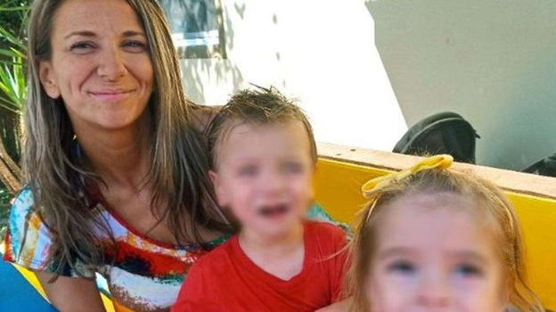 Orrore in Florida: cadaveri di una madre e dei suoi gemellini ritrovati in un’auto
